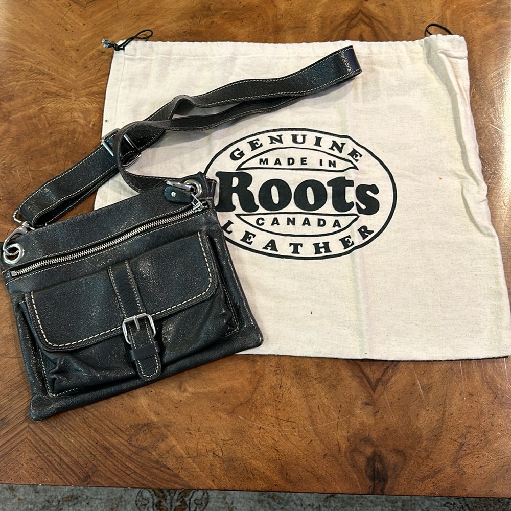 Root crossbody Bag